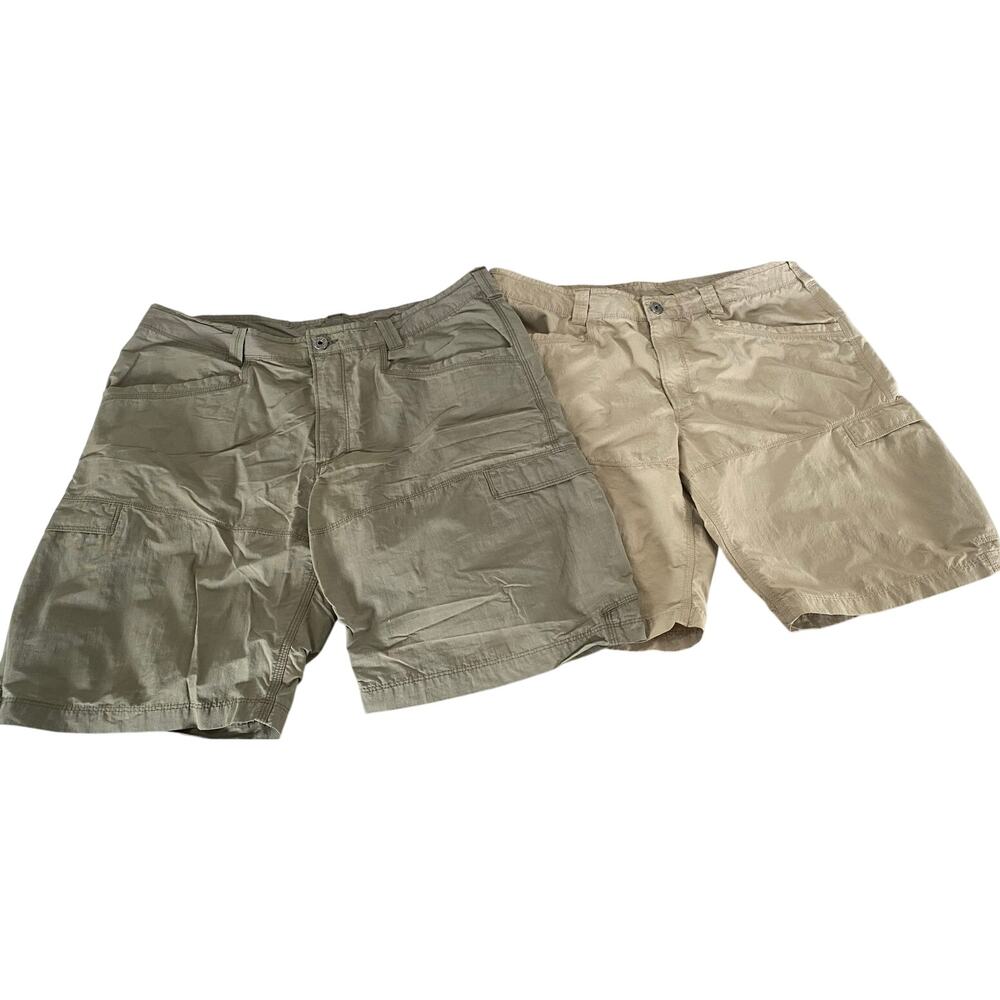 The North Face Bundle 2 Shorts Men's Size 36 Hiking Outdoor Nylon